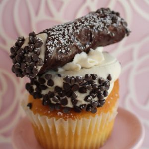 Cannoli Cupcake